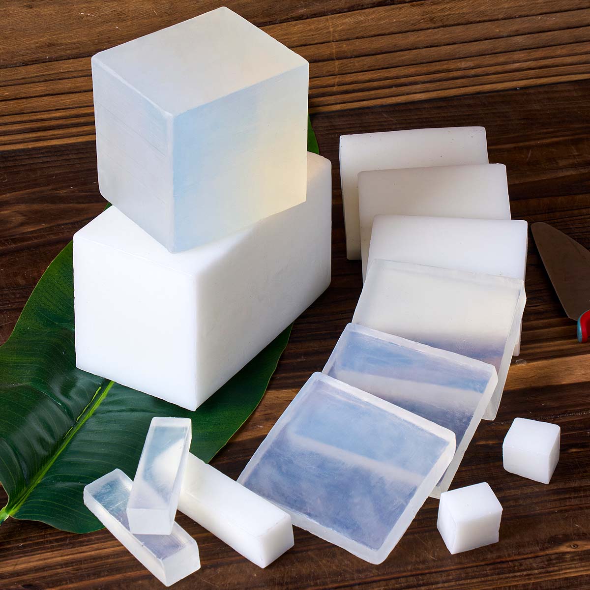 قاعدة صابون بيضاء شفافة 1000 ج - مراجعة Soap Making With Soap Base وسعره